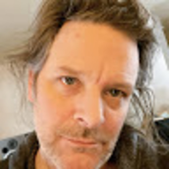 Meet your Posher, Andrew - Picture 1 of 1